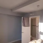 Mo\'S Room